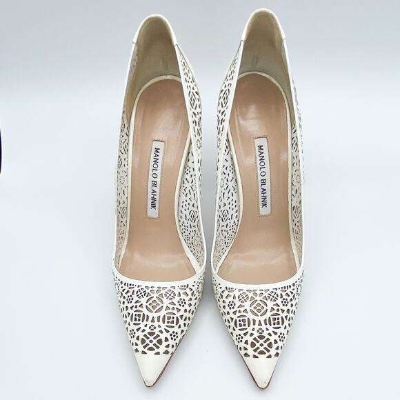 Manolo Blahnik BB White Laser-Cut Leather Pointed Toe Pump Heels - Picture 5 of 11